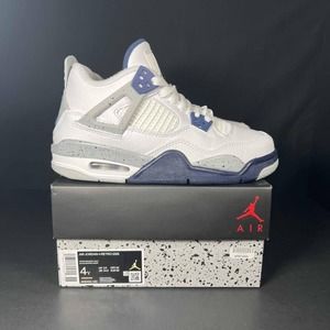 Air Jordan 4 Retro GS 'Midnight Navy' Pre-Owned Youth's Sneakers - Size 4